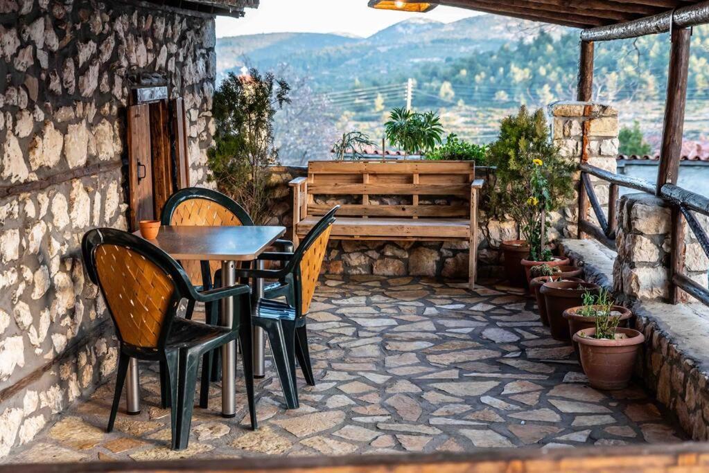 Traditional Stone Guesthouse Agios Ioannis  Extérieur photo